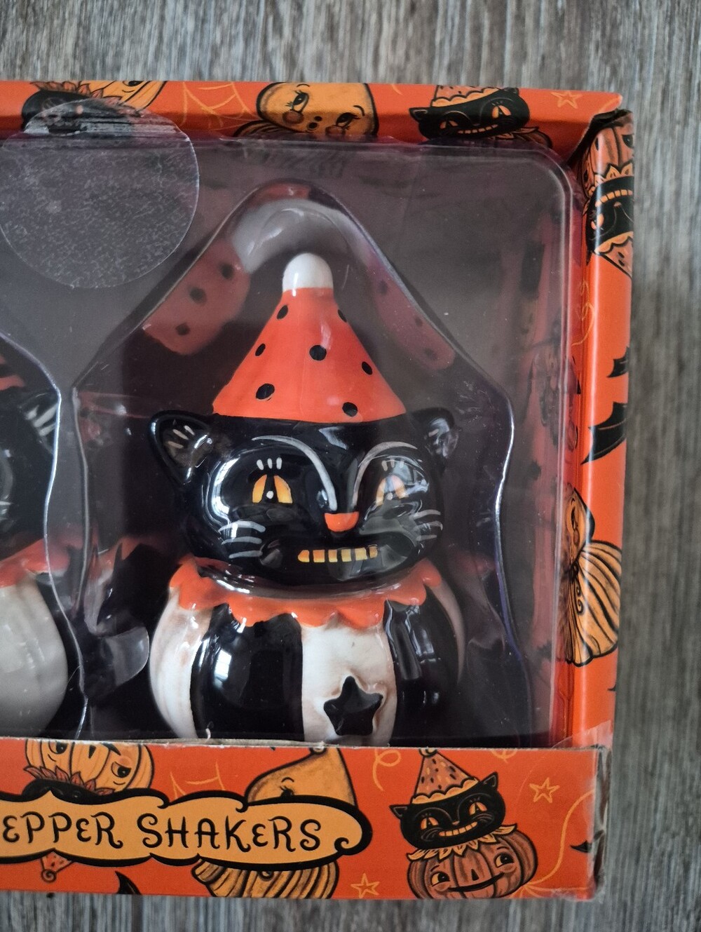 Joanna Parker Halloween Black Cat Salt and Pepper Shakers, New! - Picture 3 of 7